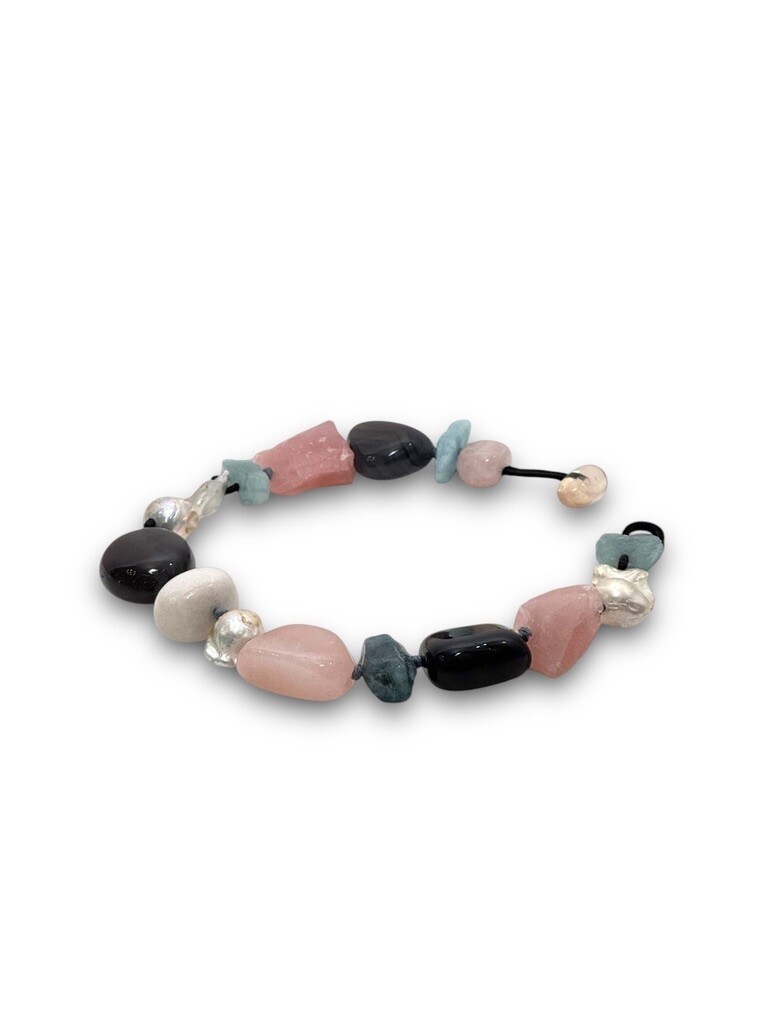 Necklace with mixed materials