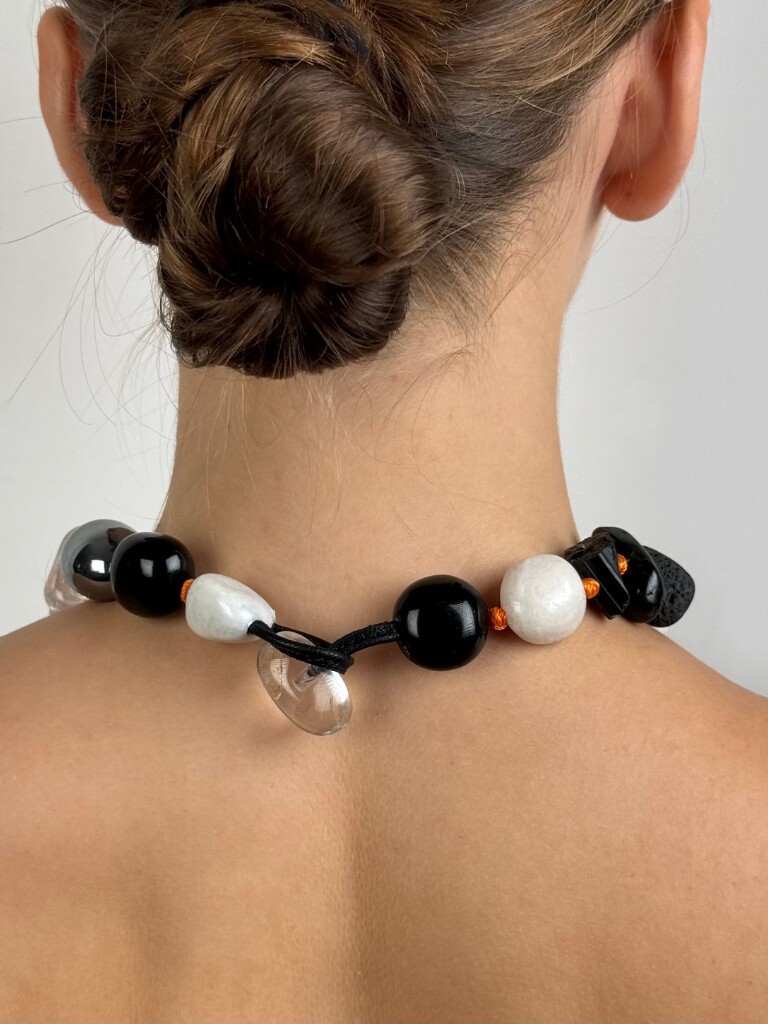 Necklace with mixed materials